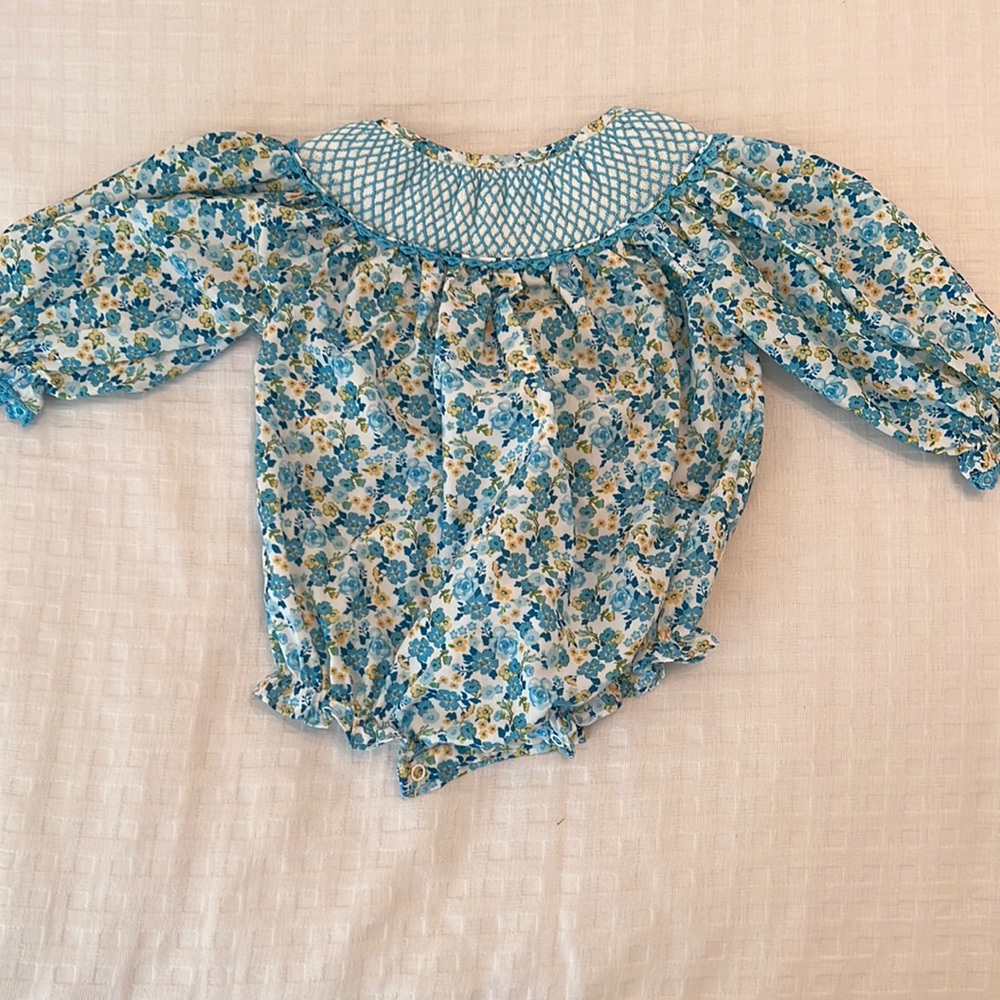 Little Bear Smocks Bubble
